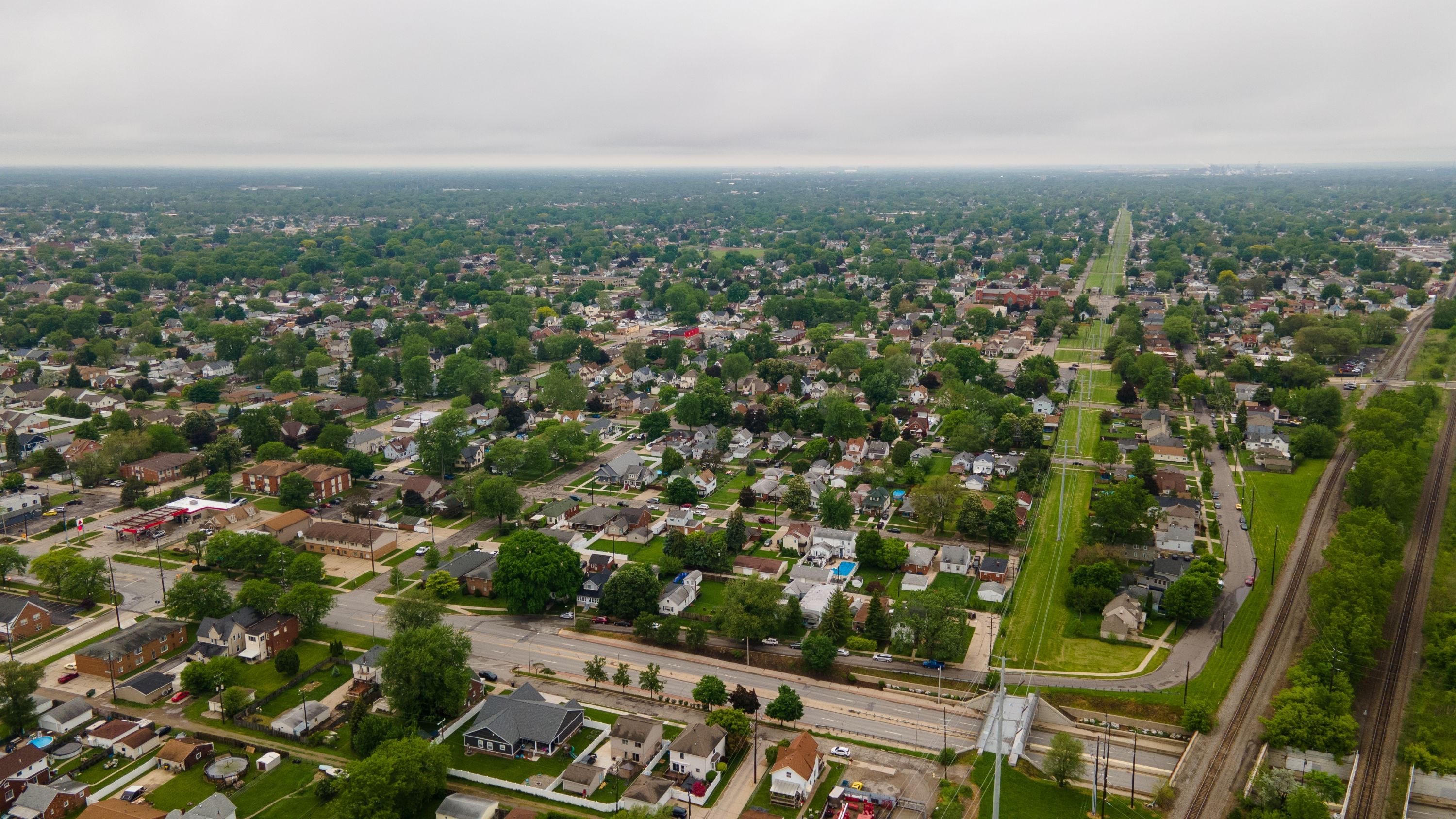 Pleasant Ridge Shutterstock 2164624627